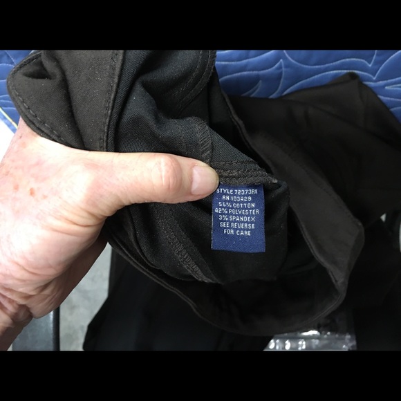 Brown stretch cotton pants. Still has tags never worn. - Picture 8 of 10